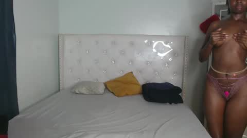 Snapshot of blackmelaninqueen chatting on February 2026 07:09:02 PM Cleo online show from February 2026 07:09:02 PM