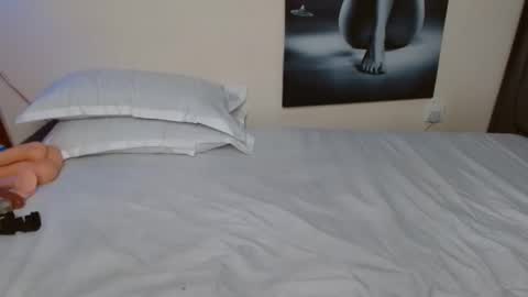 Snapshot of blackmellanin_ chatting on October 2025 08:32:01 PM Smiley sylivia online show from October 2025 08:32:01 PM