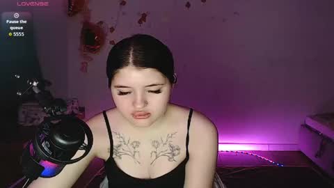 Snapshot of blackroseonee chatting on May 2026 10:14:02 PM blackroseonee online show from May 2026 10:14:02 PM