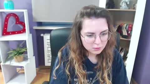 Z O E Y online show from February 2025 05:37:01 AM