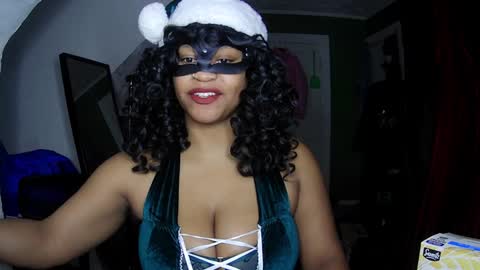 Queen Siren online show from December 2024 08:51:02 AM