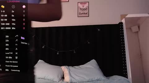 Tifffany bllom online show from September 2025 01:27:02 AM