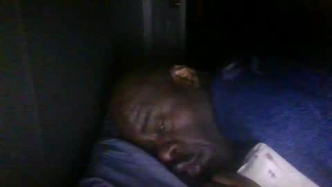 Snapshot of blackteddybear chatting on February 2026 10:40:02 AM blackteddybear online show from February 2026 10:40:02 AM