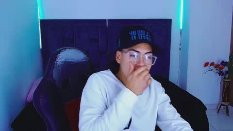 blade_sensual online show from October 2025 09:43:01 AM