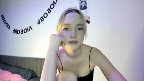Snapshot of blairmarfl chatting on July 2026 06:33:01 PM Blair online show from July 2026 06:33:01 PM