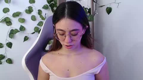   online show from February 2025 01:22:01 PM