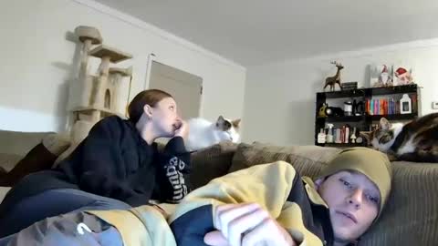 BlakeAndSkylar online show from December 2024 02:31:01 AM