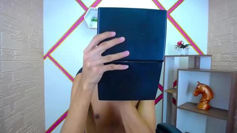 blakelovee online show from October 2025 06:28:02 PM