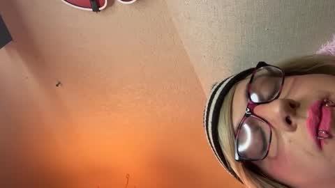 Blakely Morningstar   online show from January 2025 06:15:02 AM