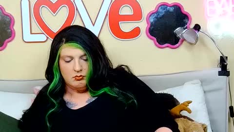 Snapshot of blakelytgirl chatting on March 2026 08:21:02 AM Blakely Morningstar online show from March 2026 08:21:02 AM