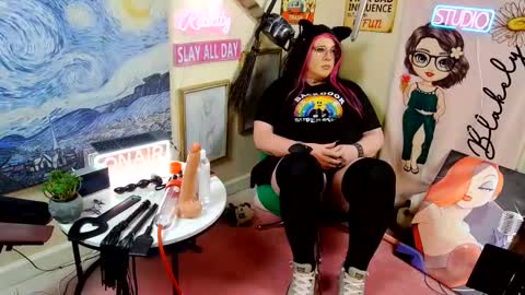 Blakely Morningstar   online show from April 2026 05:44:02 AM