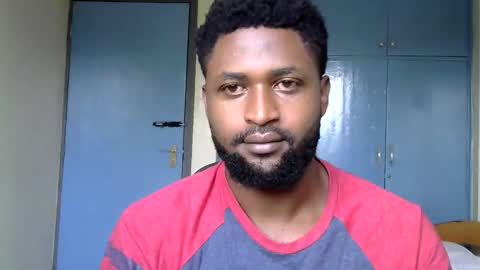 Snapshot of blakmoufaka chatting on September 2025 05:18:02 AM blakmoufaka online show from September 2025 05:18:02 AM