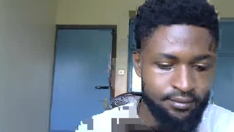 Snapshot of blakmoufaka chatting on September 2025 05:39:02 AM blakmoufaka online show from September 2025 05:39:02 AM