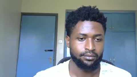 Snapshot of blakmoufaka chatting on September 2025 05:53:02 AM blakmoufaka online show from September 2025 05:53:02 AM