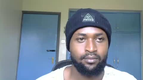 Snapshot of blakmoufaka chatting on September 2025 06:37:01 AM blakmoufaka online show from September 2025 06:37:01 AM