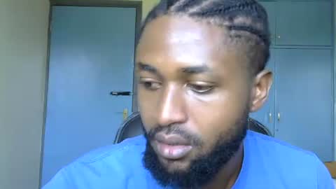 Snapshot of blakmoufaka chatting on September 2025 05:42:01 AM blakmoufaka online show from September 2025 05:42:01 AM