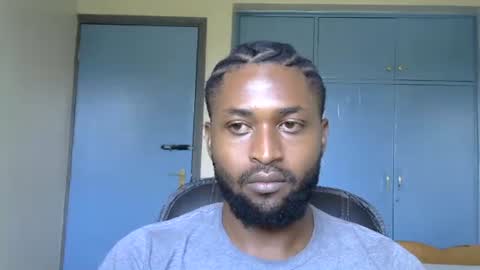 Snapshot of blakmoufaka chatting on September 2025 06:04:02 AM blakmoufaka online show from September 2025 06:04:02 AM