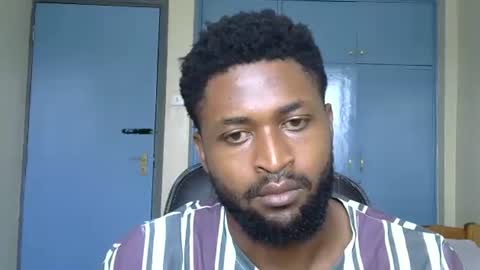 Snapshot of blakmoufaka chatting on September 2025 06:39:01 AM blakmoufaka online show from September 2025 06:39:01 AM