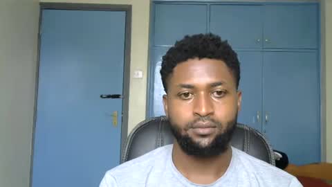 Snapshot of blakmoufaka chatting on October 2025 11:18:02 AM blakmoufaka online show from October 2025 11:18:02 AM