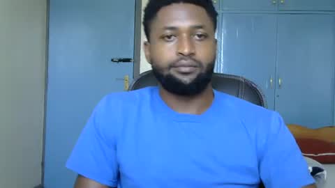 Snapshot of blakmoufaka chatting on October 2025 06:01:01 AM blakmoufaka online show from October 2025 06:01:01 AM