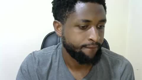 Snapshot of blakmoufaka chatting on October 2025 08:02:02 PM blakmoufaka online show from October 2025 08:02:02 PM