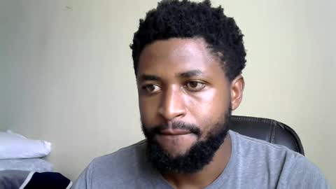 Snapshot of blakmoufaka chatting on November 2025 08:12:01 AM blakmoufaka online show from November 2025 08:12:01 AM