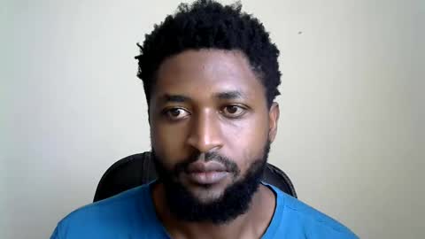 Snapshot of blakmoufaka chatting on November 2025 06:02:02 AM blakmoufaka online show from November 2025 06:02:02 AM