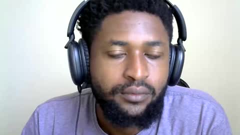 Snapshot of blakmoufaka chatting on November 2025 06:25:02 AM blakmoufaka online show from November 2025 06:25:02 AM