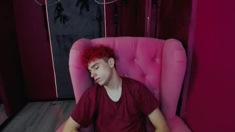 Blaiz online show from October 2025 08:51:01 PM