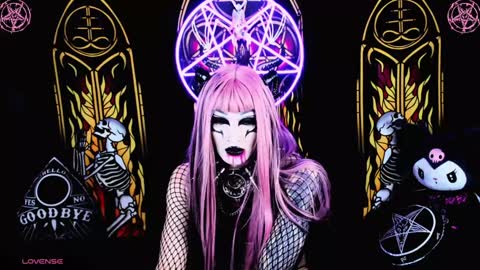   online show from December 2024 03:55:01 PM