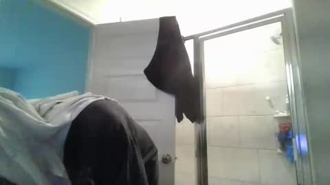 Snapshot of blessica_eddieluv6996 chatting on May 2026 04:15:01 PM BLESSICA EDDIE LOVE online show from May 2026 04:15:01 PM