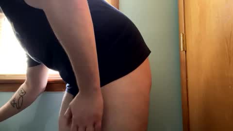 Blissful Foxtrot online show from April 2026 02:15:02 PM