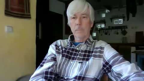 blomkuk online show from October 2025 12:42:02 PM