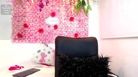 blonde_squirt_ online show from January 2025 02:43:02 AM