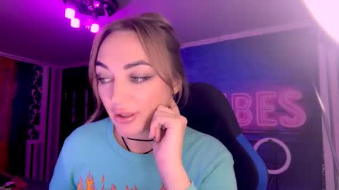 Meryem online show from October 2025 06:29:01 PM