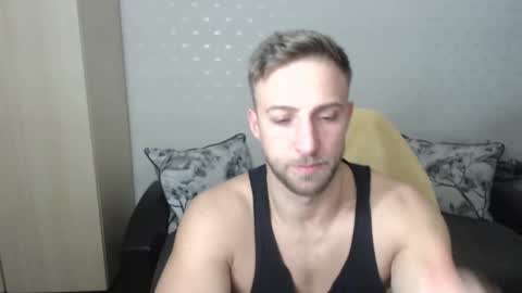 Mr Blond online show from December 2024 08:15:01 PM