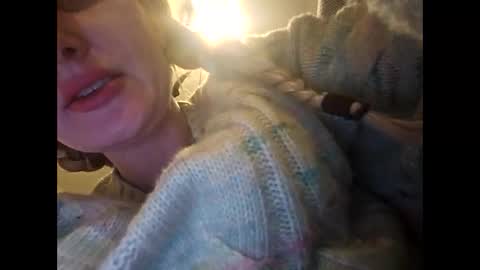 Gia  online show from January 2025 03:01:01 AM