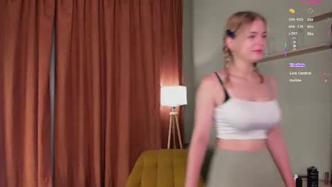 Snapshot of blondensinful chatting on July 2026 08:20:01 AM blondensinful online show from July 2026 08:20:01 AM