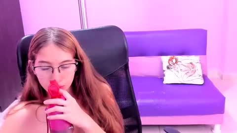 Snapshot of blondie_dirty_squirt chatting on February 2026 11:51:01 AM blondie_dirty_squirt online show from February 2026 11:51:01 AM