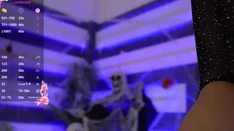 Snapshot of blondie_muller chatting on November 2025 09:48:02 PM blondie_muller online show from November 2025 09:48:02 PM