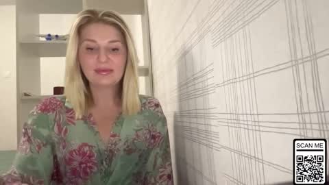 blondie_xoxoxo online show from October 2025 07:37:01 PM