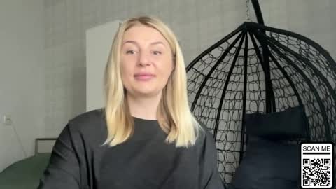 blondie_xoxoxo online show from April 2026 12:46:02 PM