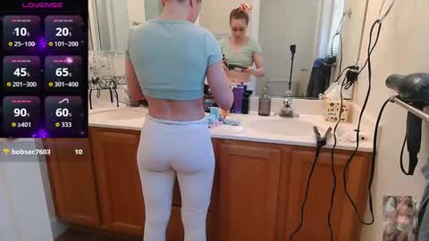 Bubbles online show from October 2025 11:34:01 PM