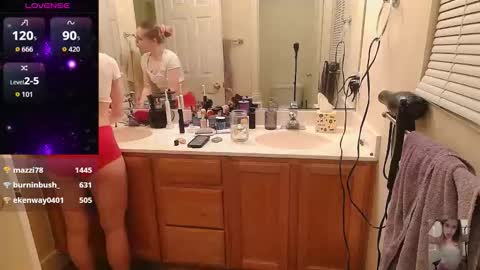 Bubbles online show from November 2025 01:06:02 AM