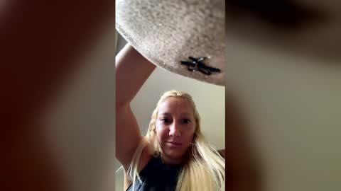 blondiesexxyy online show from January 2026 08:01:02 PM