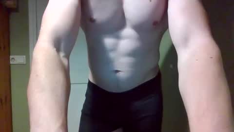 BlondSubNL online show from November 2025 05:45:02 PM