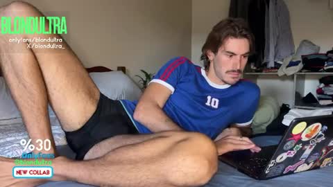Snapshot of blondultra chatting on May 2026 08:06:01 PM blondultra online show from May 2026 08:06:01 PM