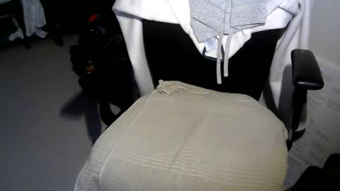 bloodybig0 online show from January 2025 12:33:01 PM