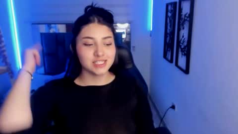 bloom_winxx online show from February 2026 03:13:01 AM