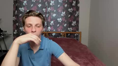 Sasha and Maria online show from October 2025 01:12:02 PM